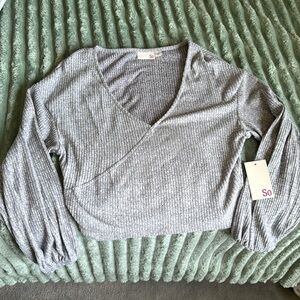 sweater like material longsleeve